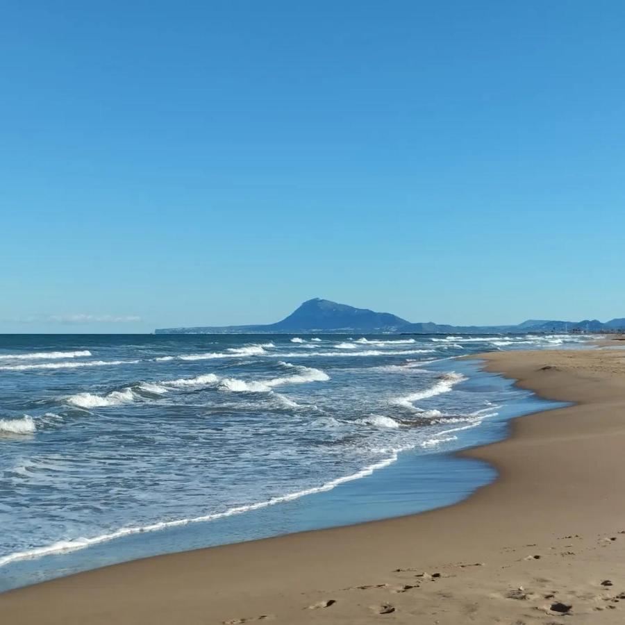 Piles Playa Beach Apartment Екстериор снимка